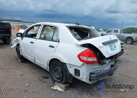 2009 Nissan Versa 1.6 z USA, uszkodzony, nr VIN 3N1CC11E49L472404